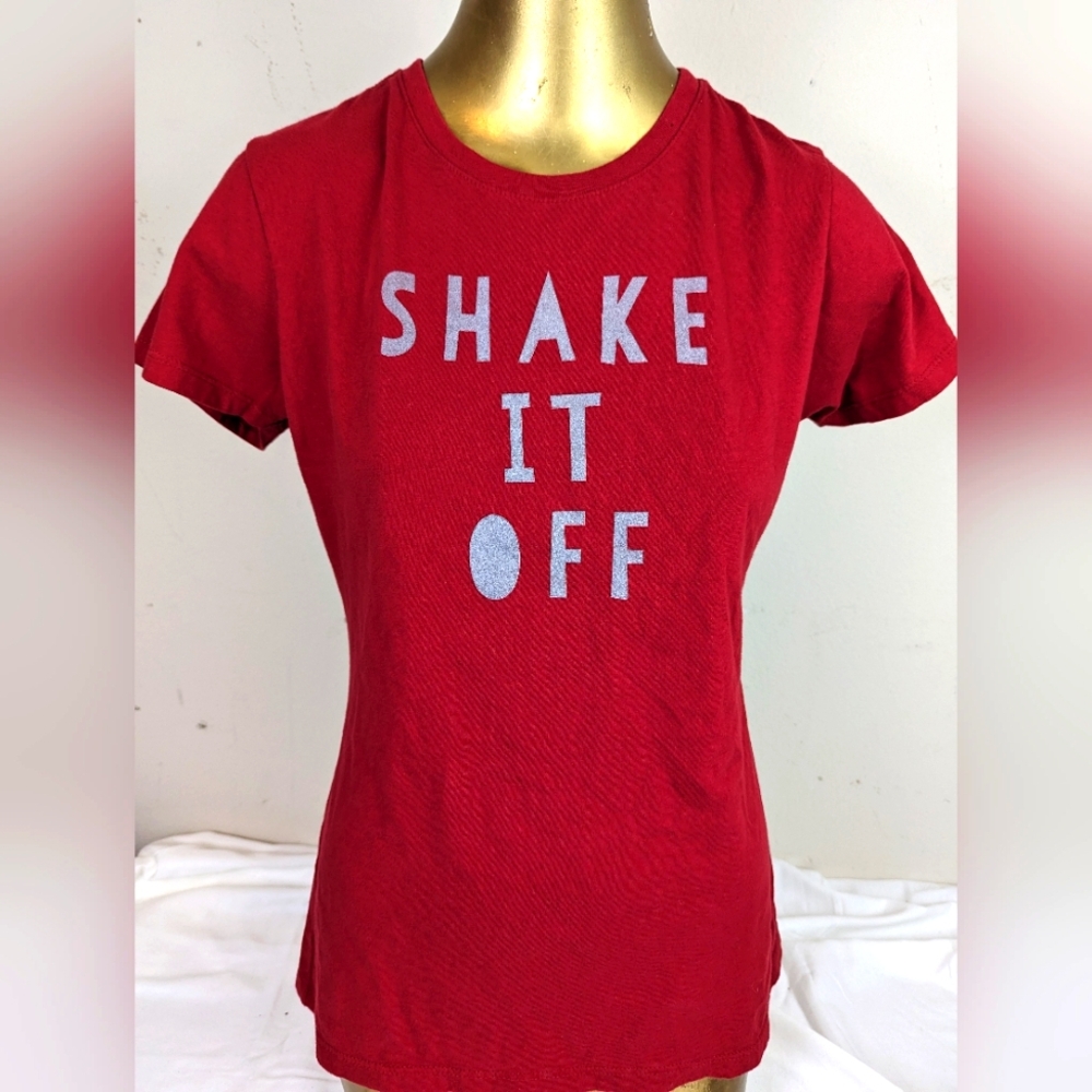 Taylor Swift Shake It Off Red Tee Size Small